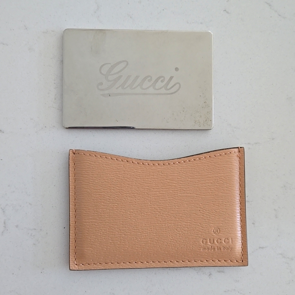 Authentic GUCCI mirror and case Rare hard to find.